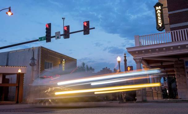 Your Guide to Riding ORT in Bentonville: Route 17, Downtown Stops & Transit Tips