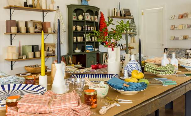 Teen-Friendly Walkable Shopping in Bentonville