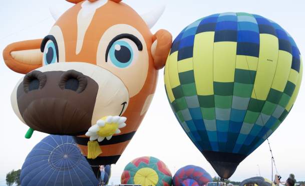Plan Your August 14–16 Weekend Getaway in Bentonville: Sierra Ferrell & SOAR NWA