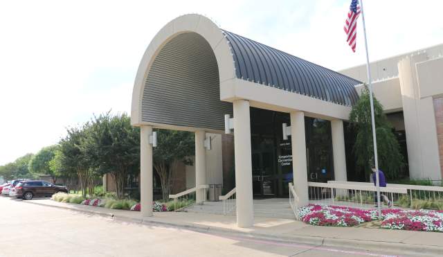 convention center exterior 1