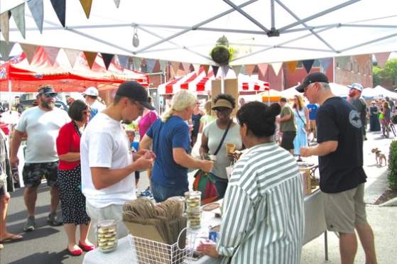 Shop Local: Ocean City’s Farmers Markets and Artisan Finds