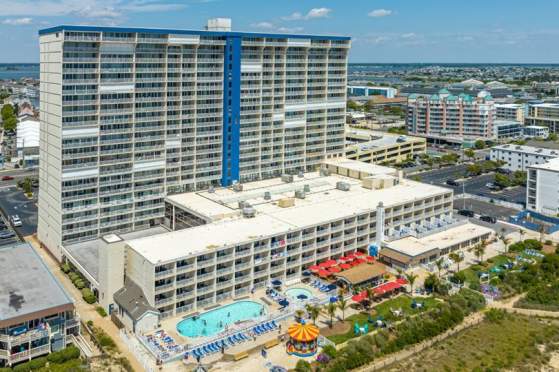 Carousel Resort Hotel & Condos