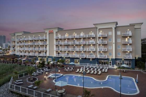 Hampton Inn & Suites - Rising Tides Festival
