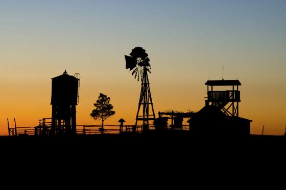 1880 Town Silhouette
