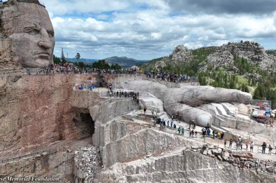 Crazy Horse 2023