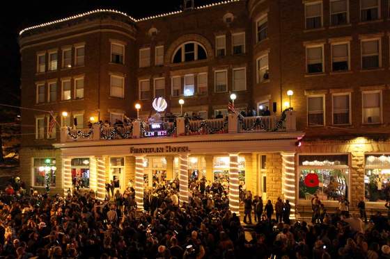 Top 5 Ways to Ring in the New Year