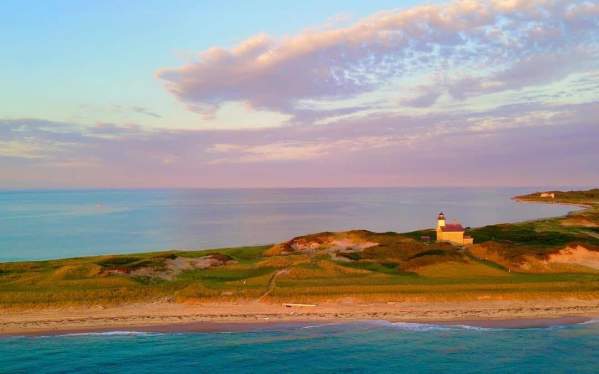 Block Island in Fall Color: Hikes, Bluffs, & Hidden Spots