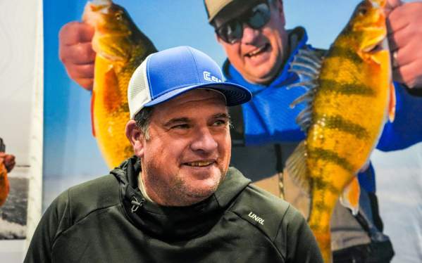 Devils Lake December 9th Outdoor Report | Jason Mitchell Talks Ice At The St. Paul Ice Fishing Show