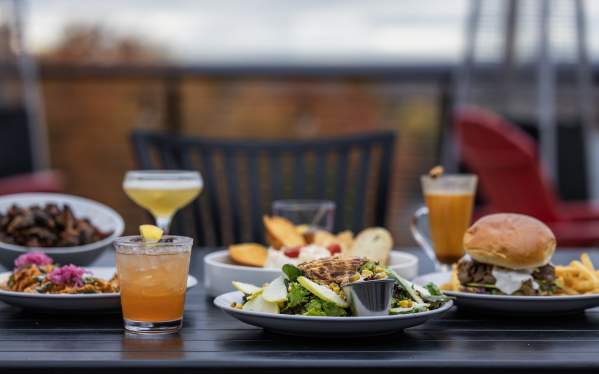 Outdoor Dining in Syracuse, NY