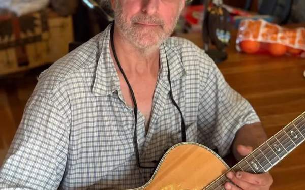 Live Music - Mike Feulner