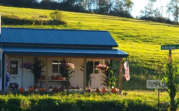 Lentsville Farmstand
