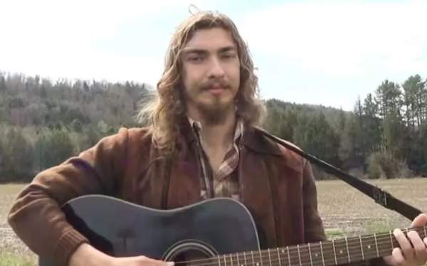 Live Music by Ramblin’ Wolfman