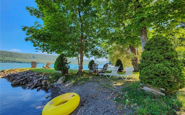 Cobblescote on the Lake - Otsego Lake Inn and Resort