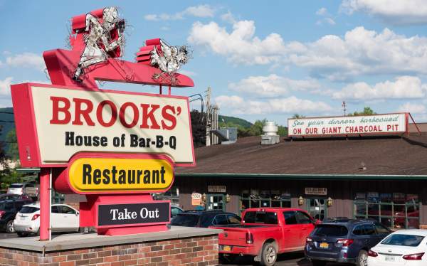 Brooks' House of BBQ