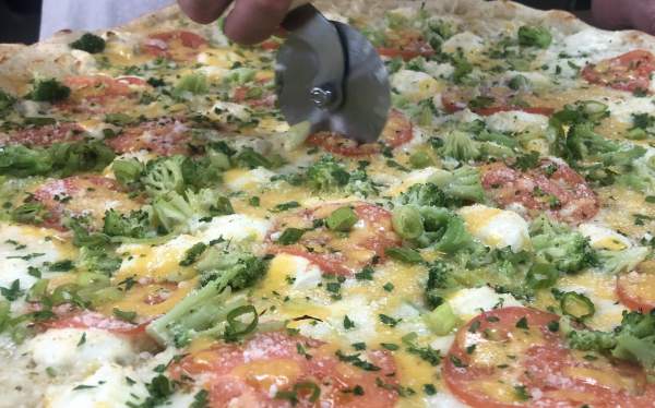 Fat Boyz Pizza & Badazz Bites