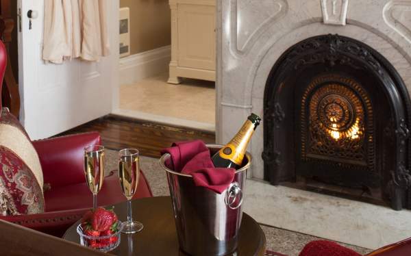 Ultimate Romance Experience Take your romance to the Major Leagues!