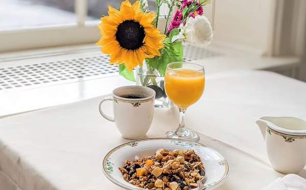 Bed & Breakfast Package