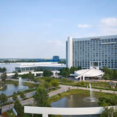 Meet Chicago Northwest Celebrates Renaissance Schaumburg’s $30 Million Renovation and Renewed Guest Experience