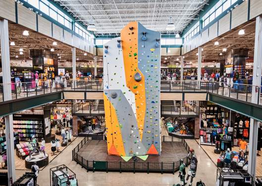 Dick's Sporting Goods House of Sport