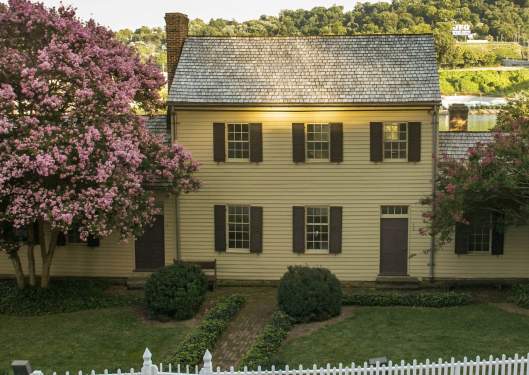 Blount Mansion