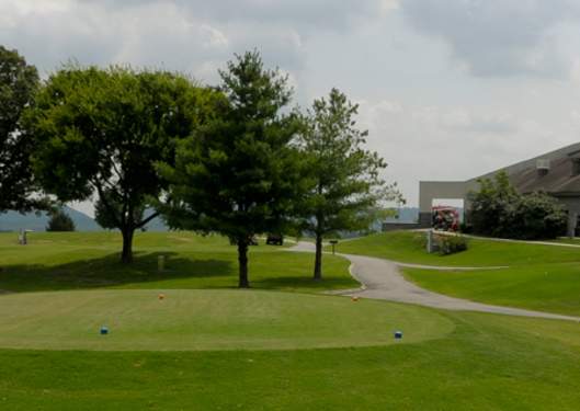 Three Ridges Golf Course