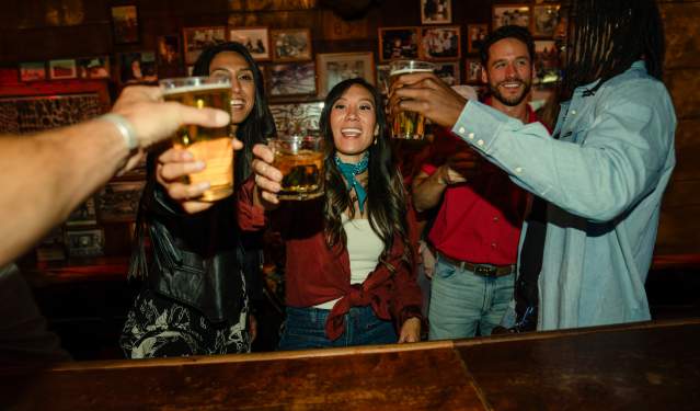 9 Historic Wyoming Bars: Old West Saloons Worth the Detour