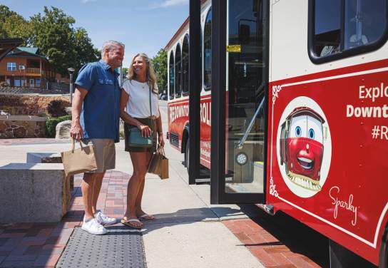 Downtown Branson Couple Summer Spring