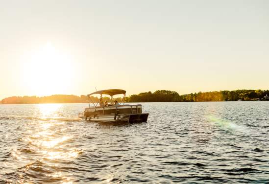 A Guide to Boat Rentals on Lake Norman