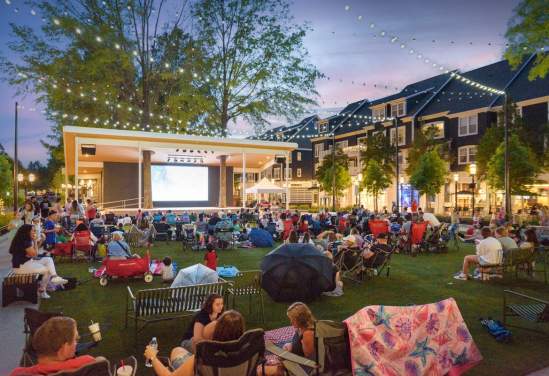Outdoor Movie Nights in Lake Norman