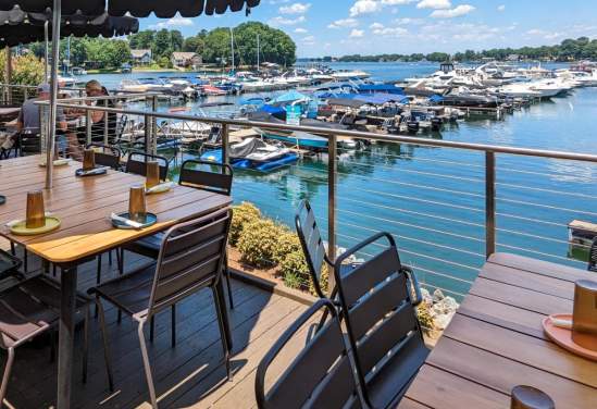 Romantic Outings In Lake Norman