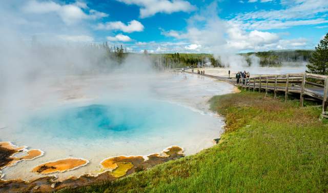 Tips for Exploring Yellowstone National Park