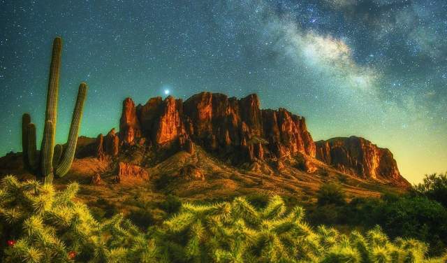 Superstition Mountains, Lost Dutchman State Park