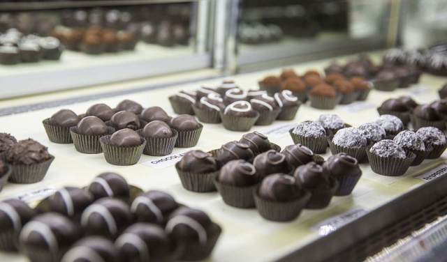 14 Very Wyoming Ways to Spoil Your Valentine