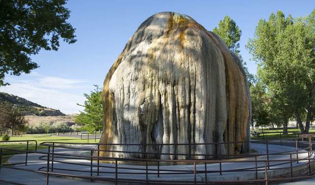 17 Strange and Wild Landmarks in Wyoming