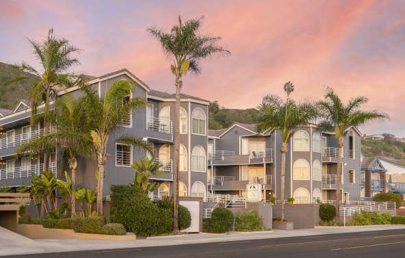 The Beachfront Inn & Suites