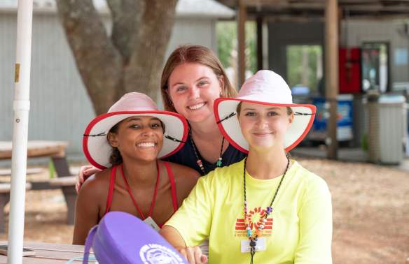 Turn Your Love of the Outdoors into a Summer Job!