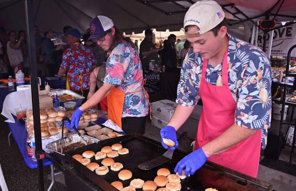 Cribb's Burger Cookoff