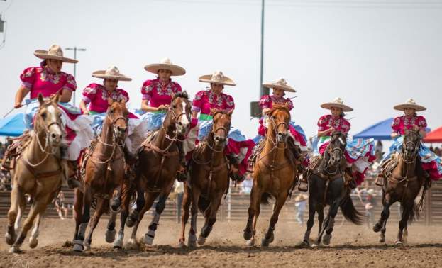 Gilroy Rodeo Escaramuza El Centenario group pic by Emily McCartney Photographer