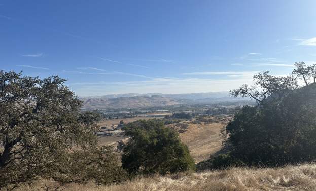 Arrowhead Loop Trail at Coyote Valley Open Space Preserve