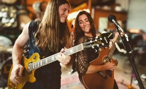 Cottage Creek Presents Live Music with Ripatti & Rose Duo