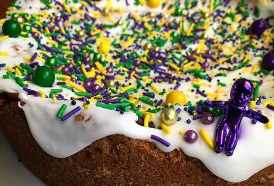 Bake Yourself a Cake with LOLA’s Ooey Gooey King Cake Recipe