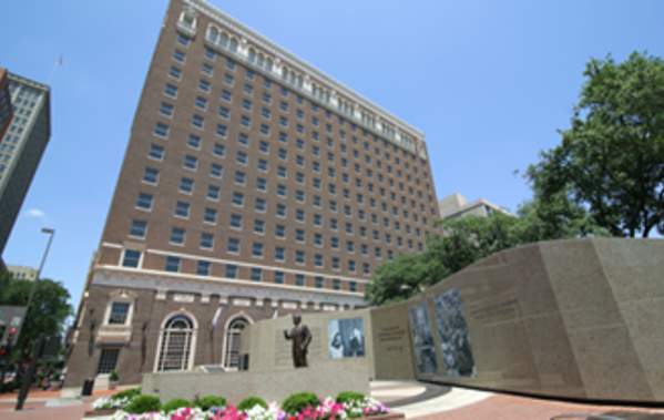 Hilton Fort Worth