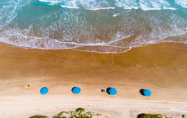 Umbrella Services on the Island