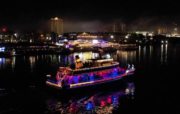 Winter Attractions & Christmas Celebrations on South Padre Island