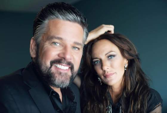 The Liberty Showcase Theater presents Twitty & Lynn