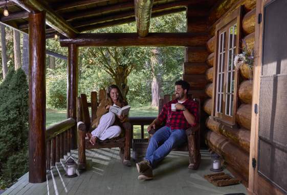 Spectacular Riverfront Lodging on the McKenzie River