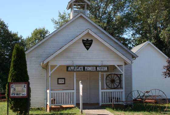 Applegate Pioneer Museum