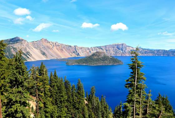 Crater Lake Adventure by Best Oregon Tours