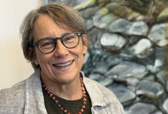Artist Talk: kulla kulla Creek: Resilient and Manhandled by Nancy Helmsworth