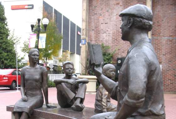 "The Storyteller" Ken Kesey Bronze Statue by Peter Helzer